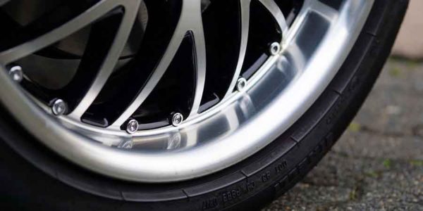how to clean car wheels